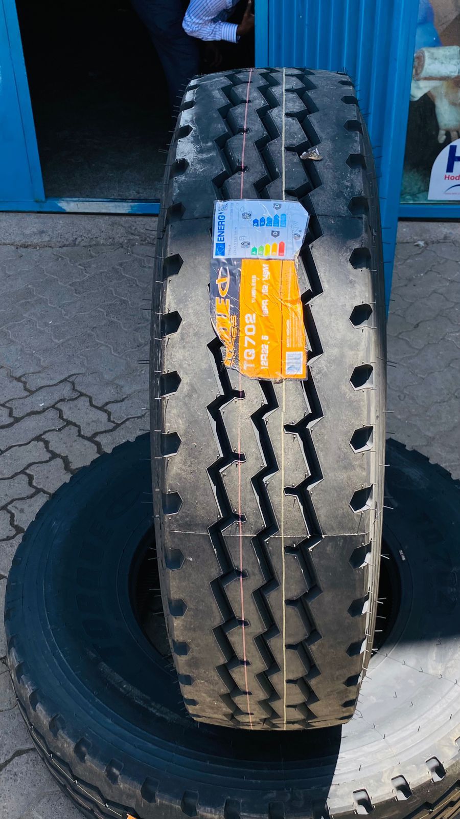 Torque TQ702 all-steel heavy-duty radial truck tyre