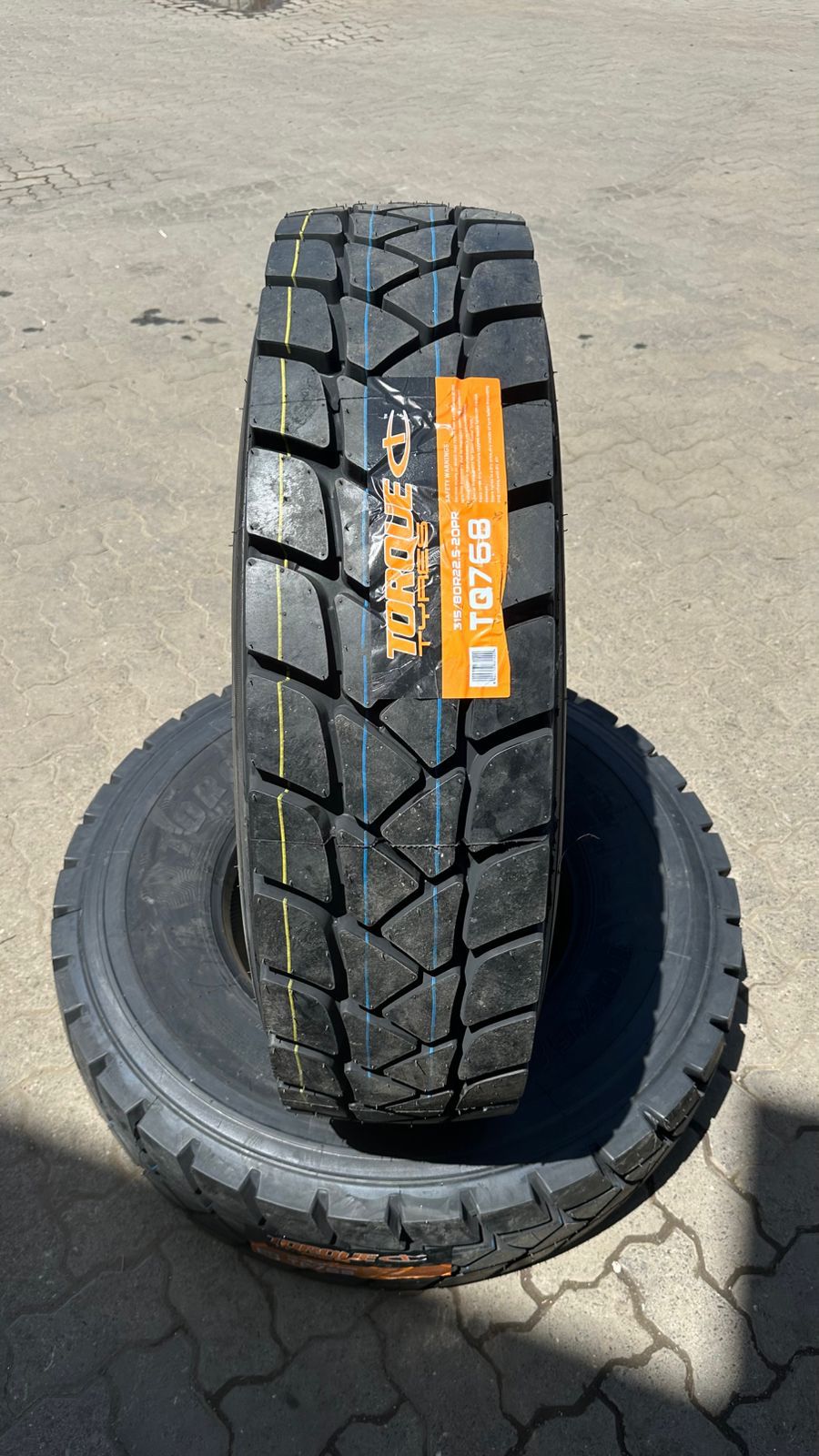 Torque TQ768 315/80R22.5 20PR heavy truck drive tyre