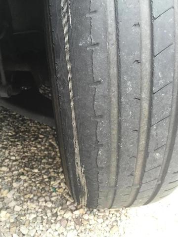 Tyre wearing on inside edge